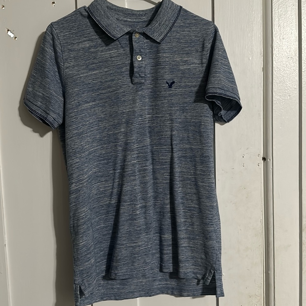 American Eagle 3 button up dress shirt